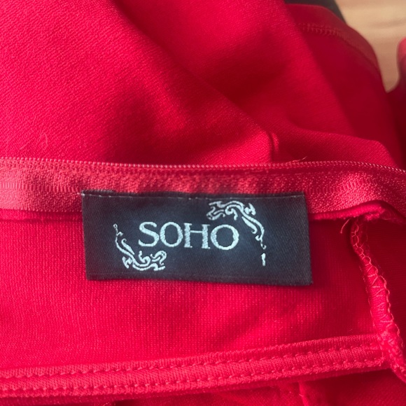 SOHO Gathered Shoulder Bodycon Red Mini Dress - Picture 2 of 6